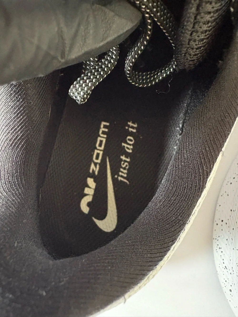 Nike Pegasus‎ 10.5 Black/White Women's Running Shoe DV3854-004 Athletic Sneakers